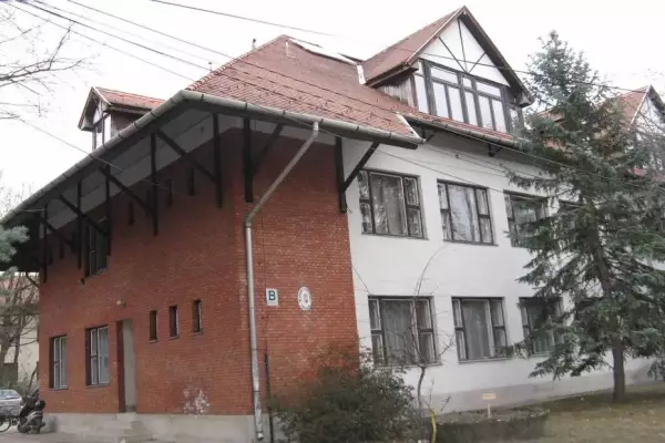 Dr. Szepesi László Technikum épülete, Piliscsaba